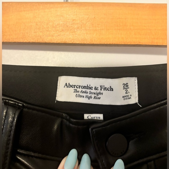 Leather Pants - Picture 2 of 3